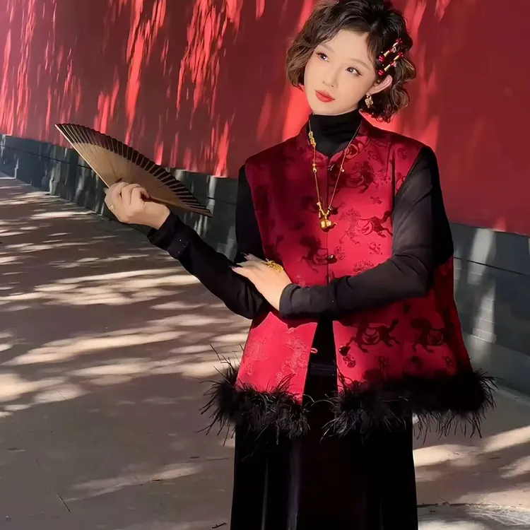 秋季加棉新中式国风红色圆领马甲女装套装