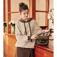 清 清 清」法式条纹！复古撞色~连帽加绒女式卫衣 L71139