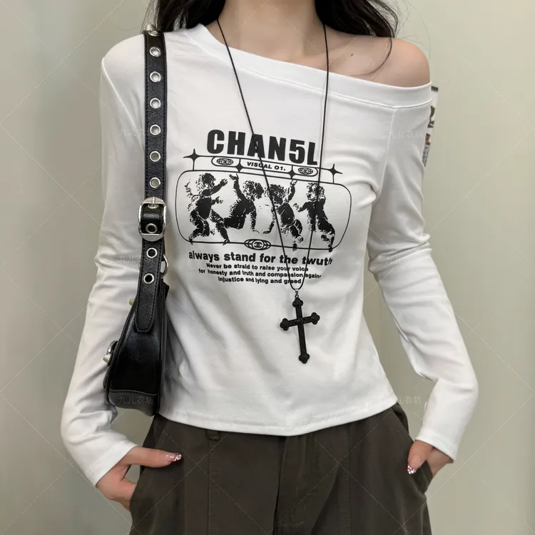 2025早秋新款时尚百搭修身显瘦斜肩字母印花长袖T恤女休闲秋季