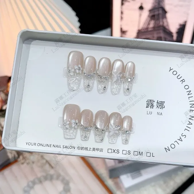 【冰花琉璃】纯手工高级感猫眼手工穿戴甲气质美甲百搭仙女款