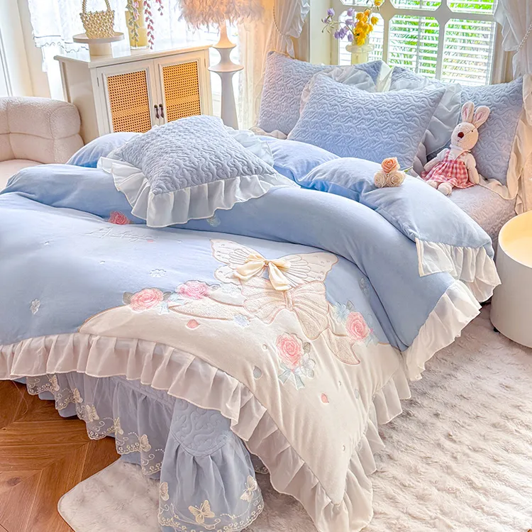 秋冬加厚牛奶绒花边床盖带裙边款四件套公主风双面珊瑚绒被套保暖