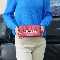 95新 Prada/普拉达 粉色手拿钱包/HD01208933/8933