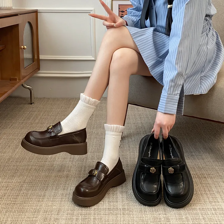 贾不假乐福鞋女2025秋冬新款潮流新中式高级感厚底通勤韩系小皮鞋