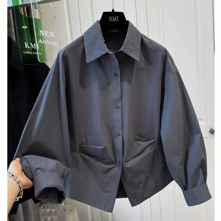 全额运补小众设计褶皱收腰宽松衬衫女衬衣纯色单排扣翻领早秋新款