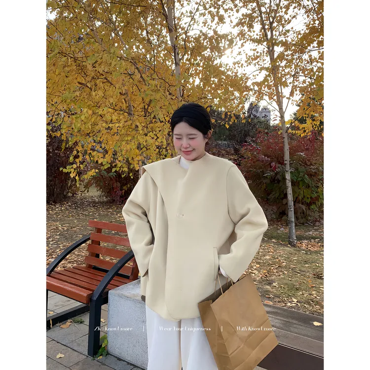 知葵微胖定制【半熟芝士】秋冬奶黄色围脖领廓形双面呢子大衣MN6599