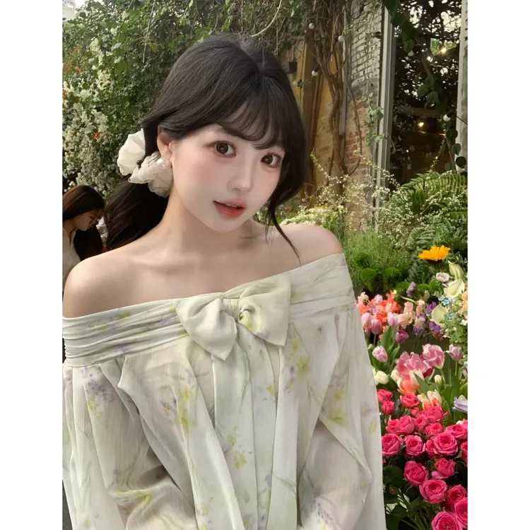 清清萌面侠芝士【纱木梦境】一字肩蕾丝雪纺衫上衣4516M