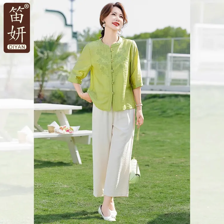 时尚妈妈夏装新中式套装2025新款50多岁中老年女夏季洋气薄款上衣