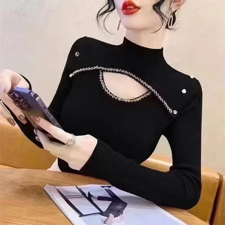 美9752#秋冬新款内搭打底衫女半高领镂空钉珠修身显瘦针织衫上衣