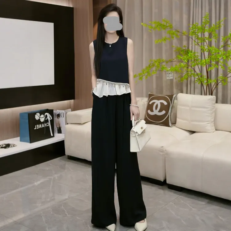 清冷松弛感穿搭套装女夏季高级感气质无袖上衣高腰阔腿裤子两件套
