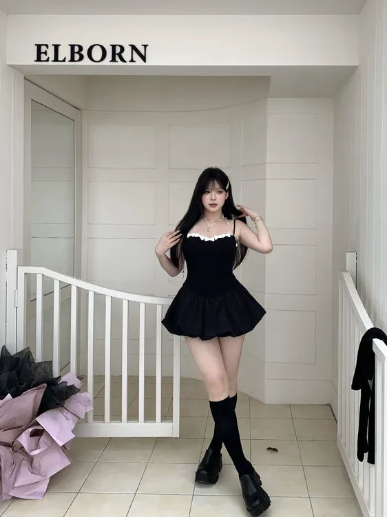 黑泽玄七夏日显瘦甜辣减龄约会蝴蝶结抹胸掐腰蓬蓬花苞连衣短裙