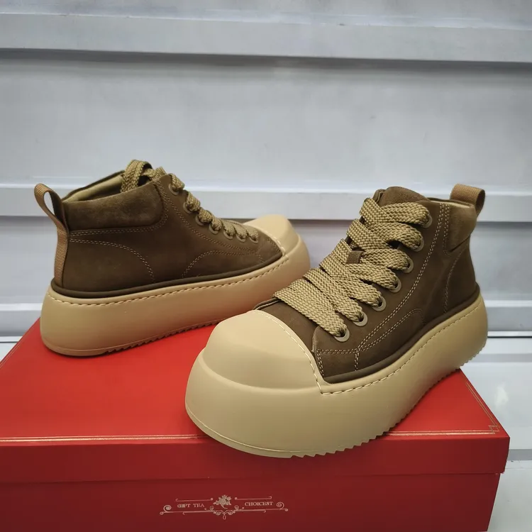 高帮休闲鞋拼色休闲风春秋平跟纯色青春潮流板鞋