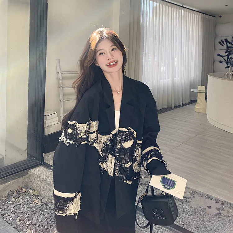 氛围感穿搭西装外套女春秋针织毛线拼接西服高级感爆款炸街小众