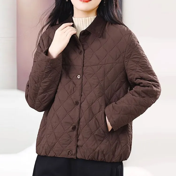 2025冬季夹棉外套女新款短款小个子妈妈宽松休闲翻领轻薄菱格棉服