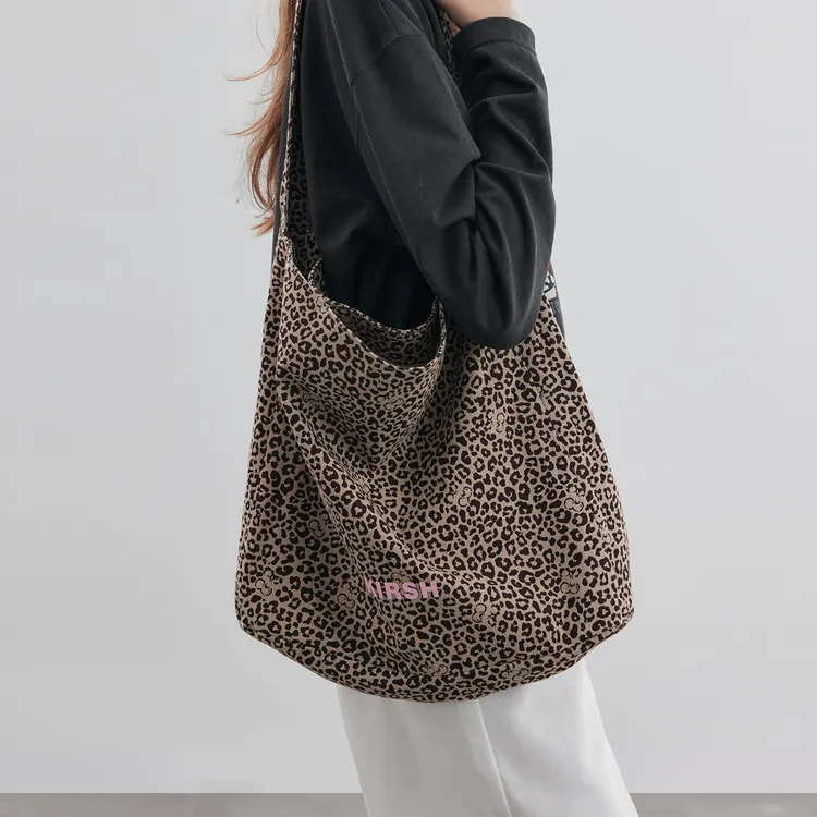 【徐若晗同款】樱桃KIRSH 韩系时尚豹纹印花甜酷风帆布包百搭单肩包