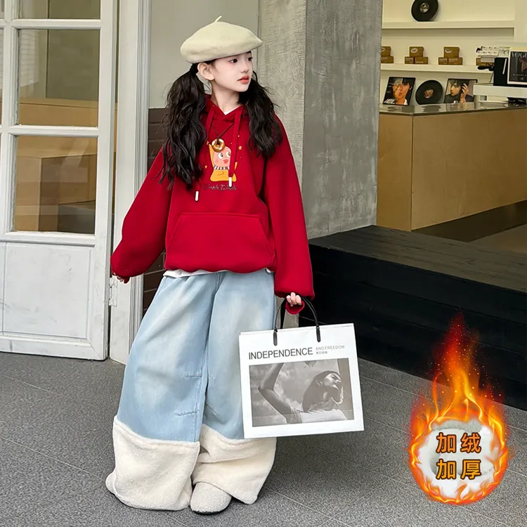 女童冬装卫衣2025新款加绒加厚上衣中大童卡通五角星连帽保暖卫衣