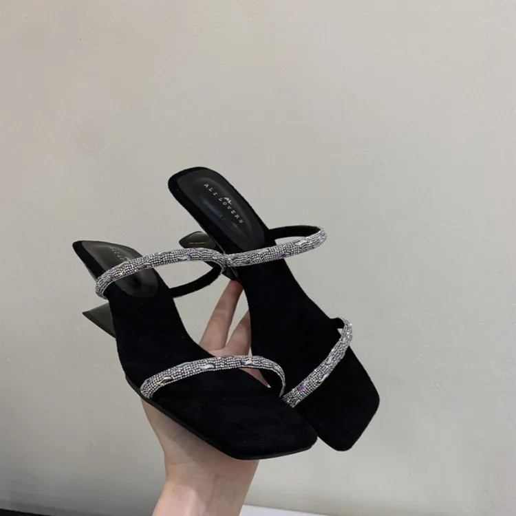 UHCK法式小众凉拖鞋女夏季外穿精致新款绝美水钻仙女风坡跟女士拖