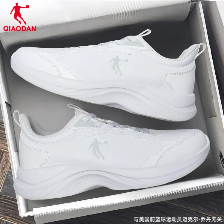 乔丹跑步鞋子男2025冬季新款官方防水皮面运动鞋子正品防滑休闲鞋