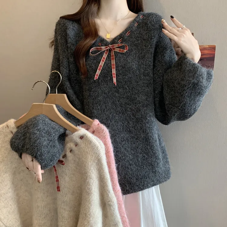 慵懒风蝴蝶结系带针织衫女秋冬新款胖MM宽松遮肚显瘦减龄毛衣6570