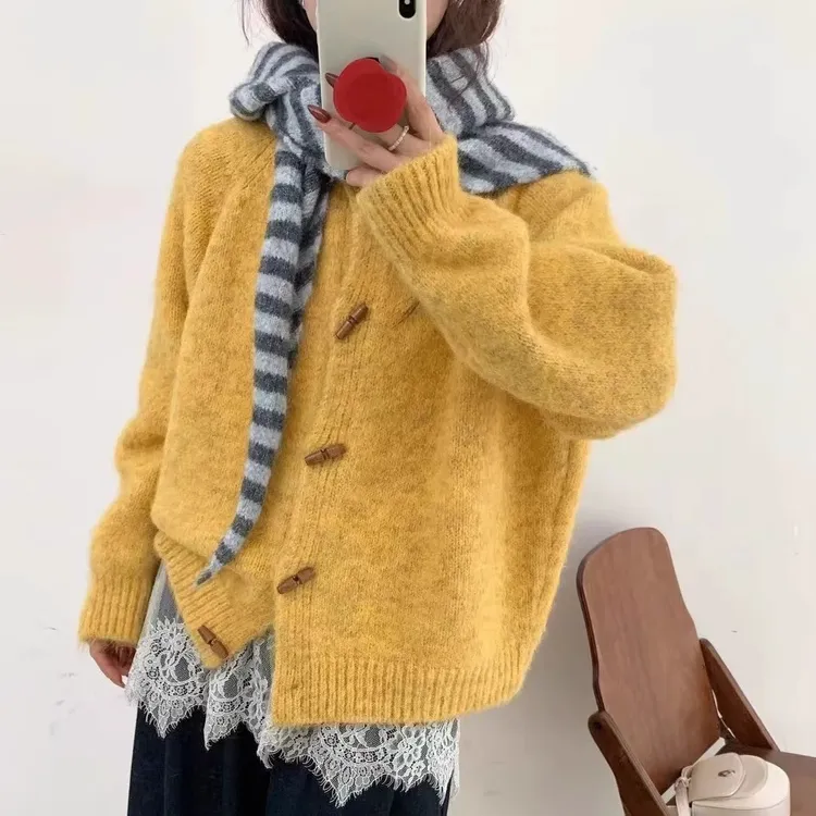 温柔氛围感复古牛角扣针织开衫女韩版秋冬季宽松软糯休闲毛衣外套