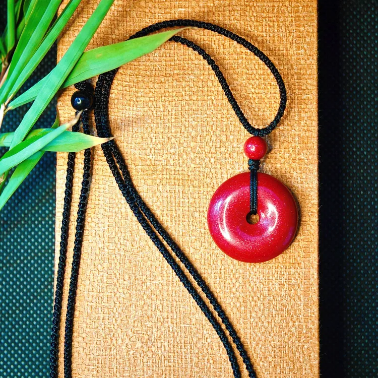 含辰砂工艺品天然朱砂平安扣脖挂