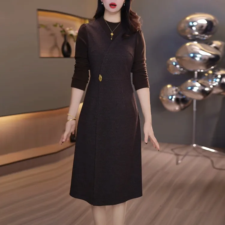 修身气质假俩件连衣裙2025秋冬季新款时尚端庄大气减龄中长款裙子