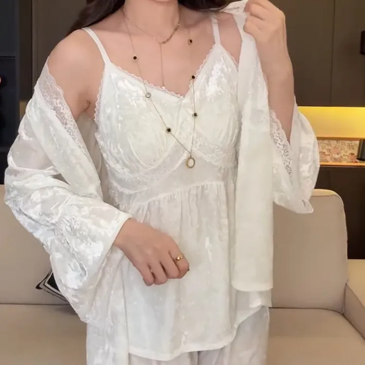 轻奢高级感丝绒吊带外套裤子家居服三件套