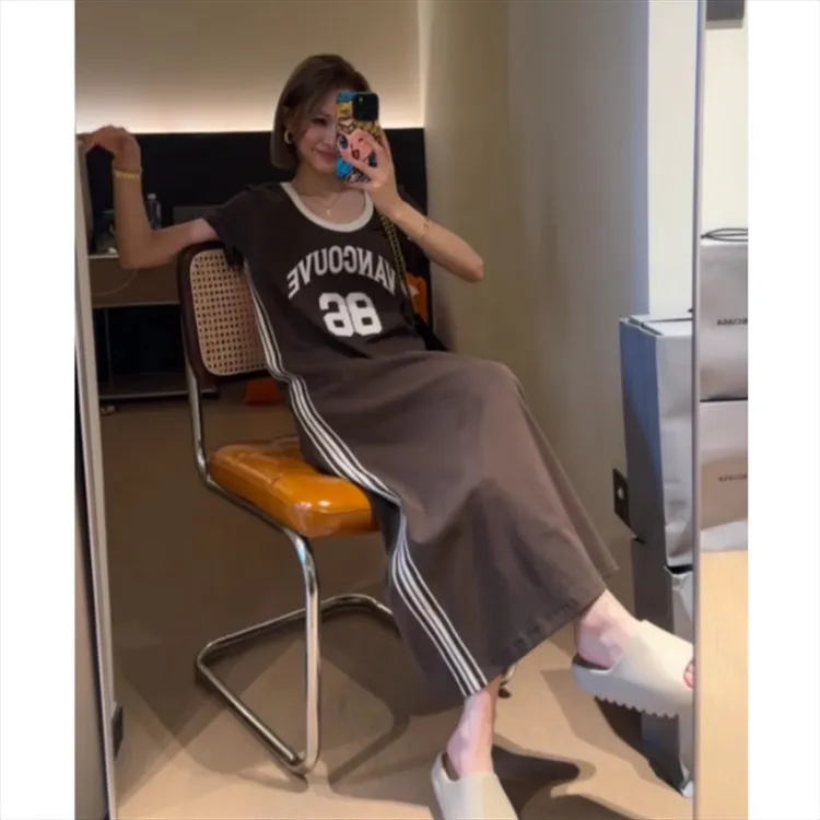 时尚休闲字母印花连衣裙女2025夏季新款大码胖mm遮肉显瘦百搭长裙