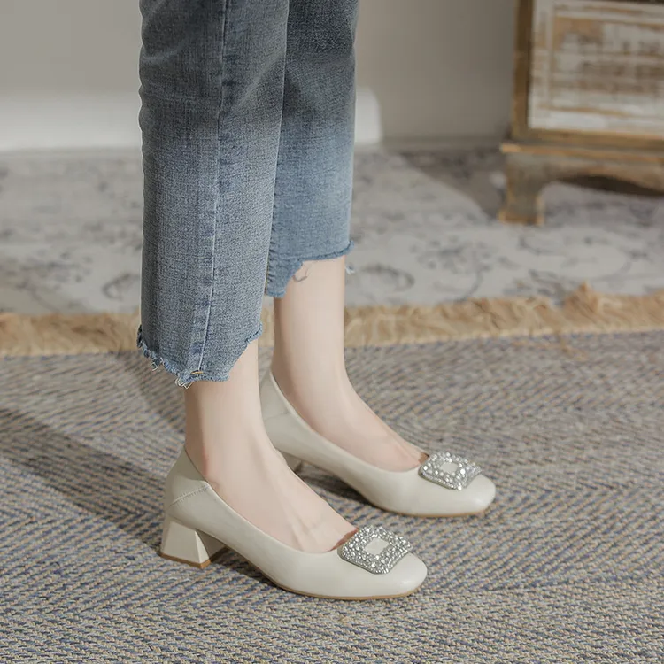 真皮方头高跟鞋女2025春季新款百搭浅口妈妈职业瓢鞋中跟粗跟单鞋