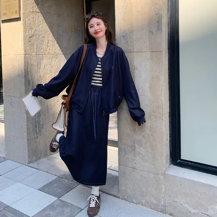 洋气休闲范时髦百搭牛仔套装女秋新款少女感减龄外套半身裙两件套