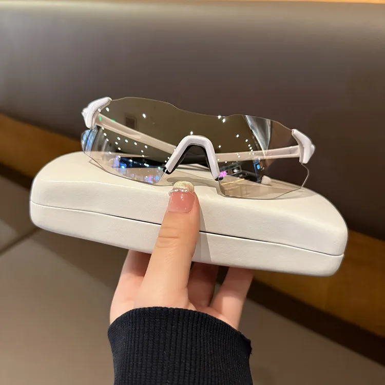 儿童款炫彩反光变色骑行眼镜跑步防风护目镜遮阳墨镜个性太阳镜女