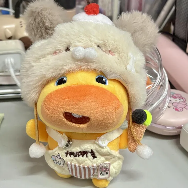 正版冰淇淋噜噜水豚10厘米多爱娃衣小奶狗玩偶可换装毛绒挂件礼物