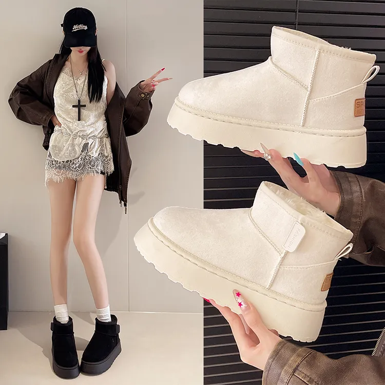 厚底雪地靴女款2025新款冬季加绒加厚保暖百搭短靴女皮毛一体棉鞋
