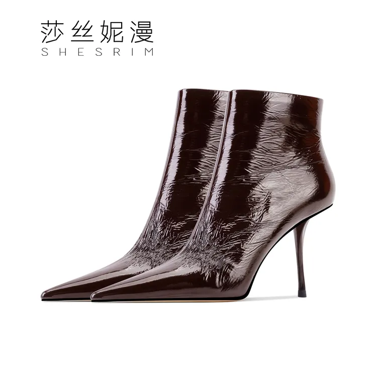 【9CM】时尚设计师款尖头高跟短靴女2025年冬新款百搭绒里气质靴子