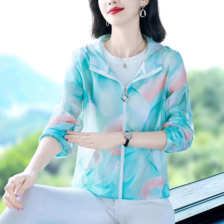 衣女款2025新款夏季冰丝薄款透气百搭服宽松休闲开衫外套