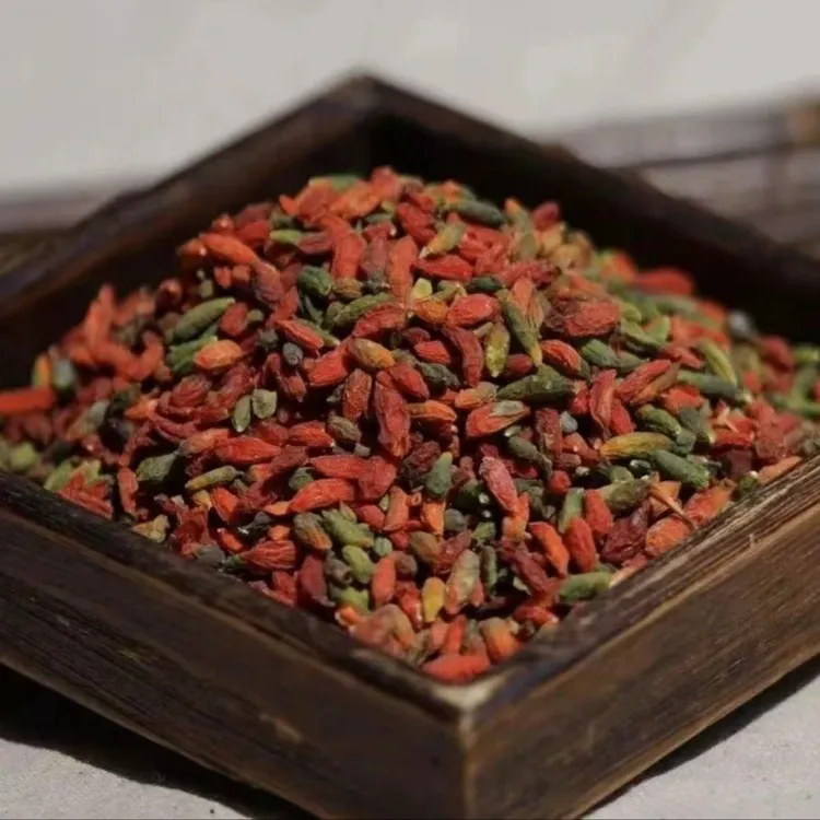 云南农家山货七彩枸杞天然泡茶饮用