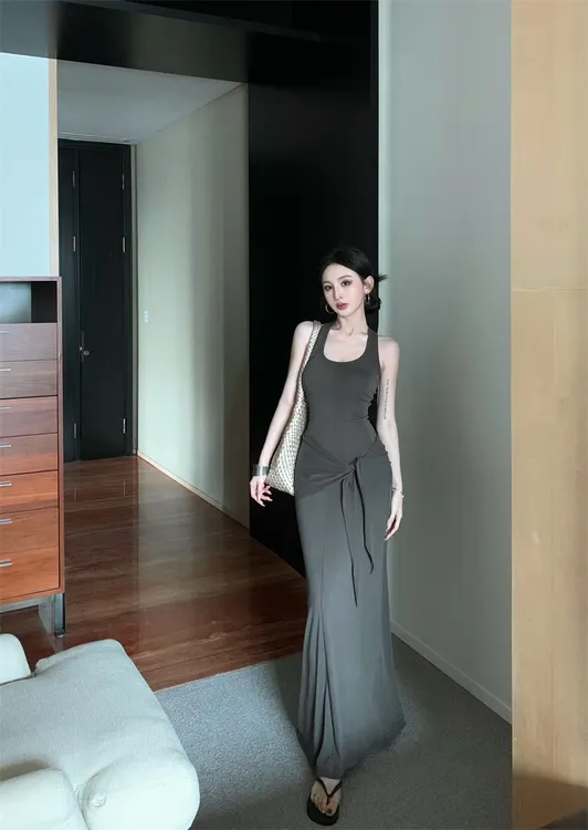 洋气纯欲气质辣妹U领修身显瘦工字背心连衣裙女装#22649