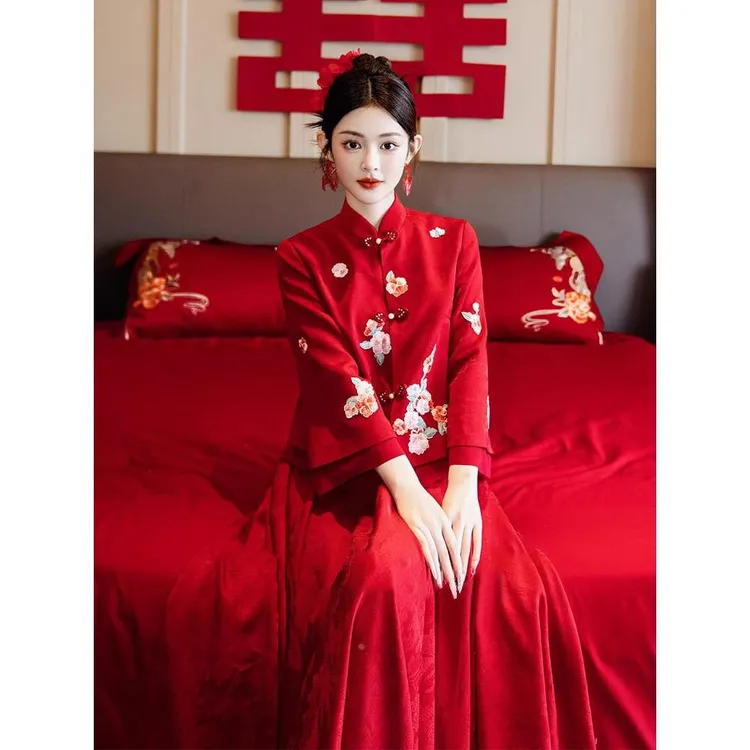 敬酒新娘服20中式新25新款结婚订婚红色礼服裙女出阁改良旗袍套装
