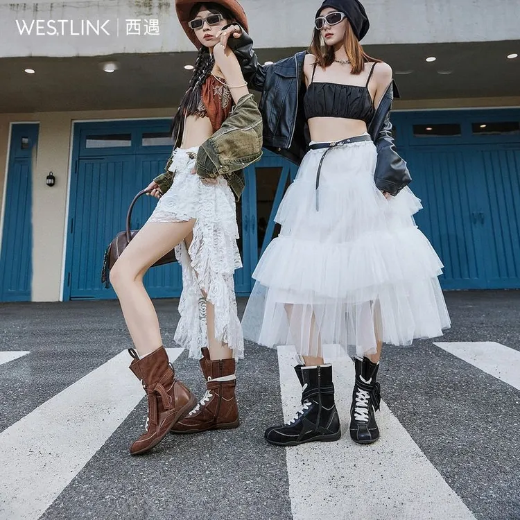 Westlink/西遇复古拳击靴女2025新款英伦风马丁靴厚底中筒靴短靴