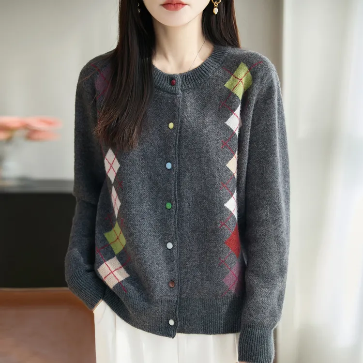 品牌撤柜彩扣菱形提花羊毛针织开衫外套女2025新款大码女装秋冬