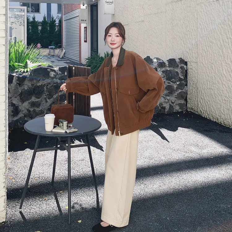美拉德咖色麂皮绒翻领外套2025秋季新款高级感宽松甜酷风短款上衣
