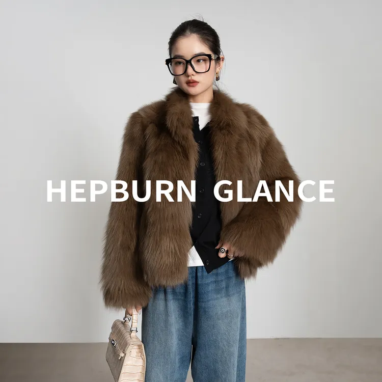 HG/羊皮搭扣率性时髦精_进口狐狸腹毛皮草外套短款小立领裘皮大衣