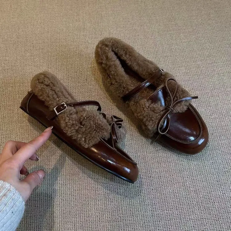 羊羔绒毛毛鞋女2025新款平底单鞋加绒保暖玛丽珍小皮鞋乐福鞋冬季