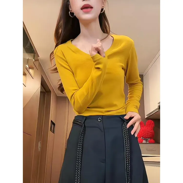 欧货黄色V领长袖打底衫T恤女2025秋季新款修身显瘦洋气内搭上衣潮