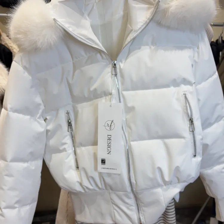 韩系复古白色毛领短款棉服女冬季时尚加厚连帽棉袄小个子保暖外套