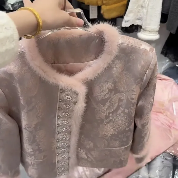 兹伊翰【赴宴千金】刺绣气质小香风棉服女2025冬季新款复古国风外套