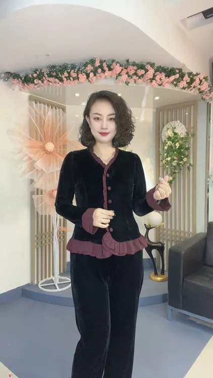 休闲复古老钱风设计感丝绒修身显瘦遮肉扉边V领衬衫开衫5931