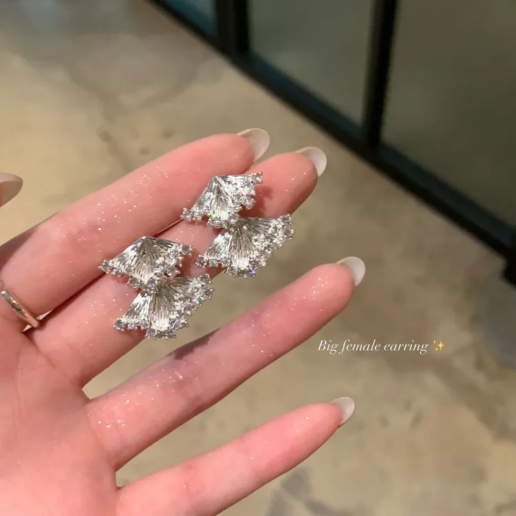 法式超仙裙摆扇形耳钉女轻奢小众高级感气质耳环独特绝美耳饰7640