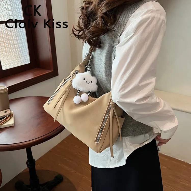 Clolv Kiss小CK路遥女包简约复古大容量包包女2025秋冬新款单肩包