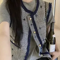 韩系设计感小香风高品质撞色毛边马甲女士春季休闲百搭显瘦上衣