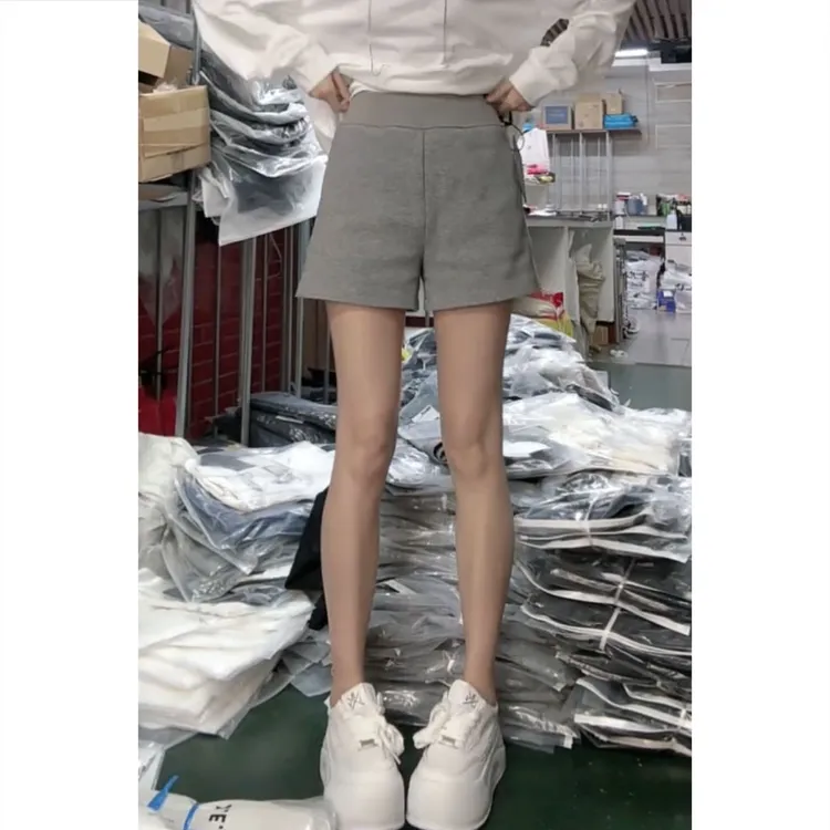 修身高腰舒适休闲裤女夏季新款美式辣妹短裤大码遮胯直筒阔腿裤